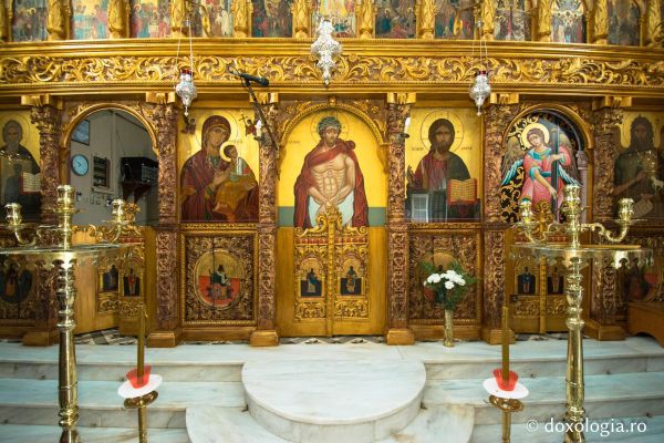 GOLD, INCENSE AND SEA. THE CHURCHES OF THE IONIAN ISLANDS BETWEEN GRECE AND VENICE